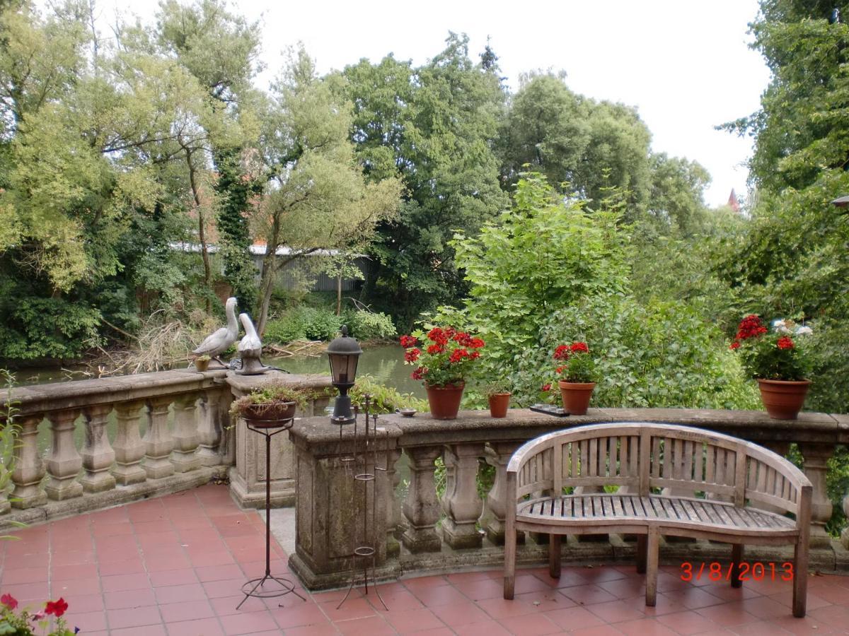Ferienwohnung Villa Am Fluss Lauf an der Pegnitz Exterior foto
